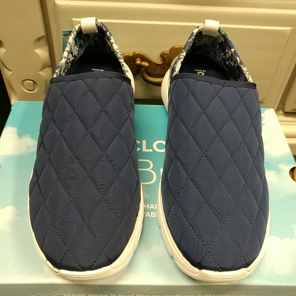 Vera Bradley VB Cloud Convertible Slip-On Shoe Women's 10 Navy Blue & Floral - Picture 15 of 16
